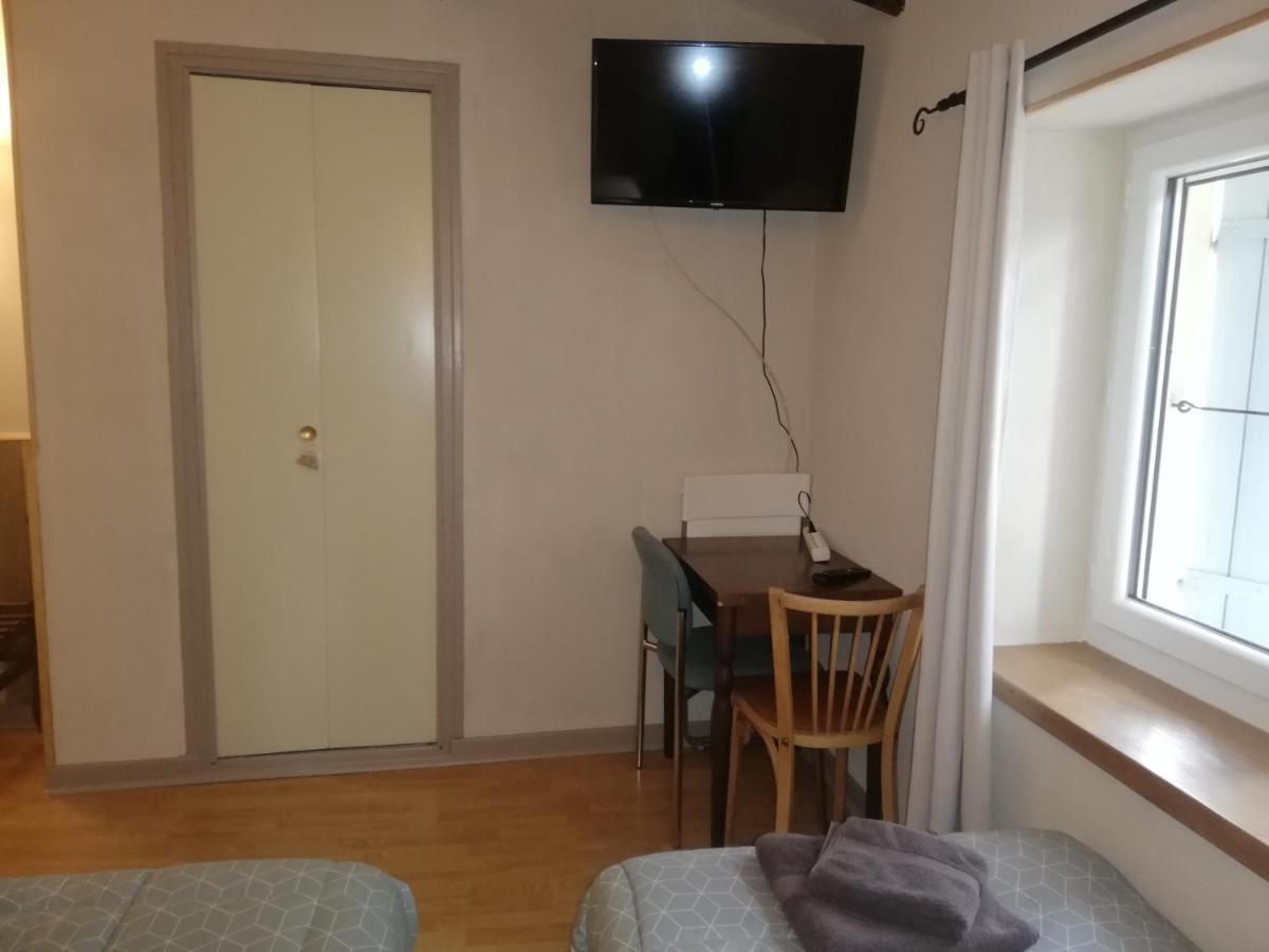 L'Auberge De L'Aygues Les Pilles Buitenkant foto